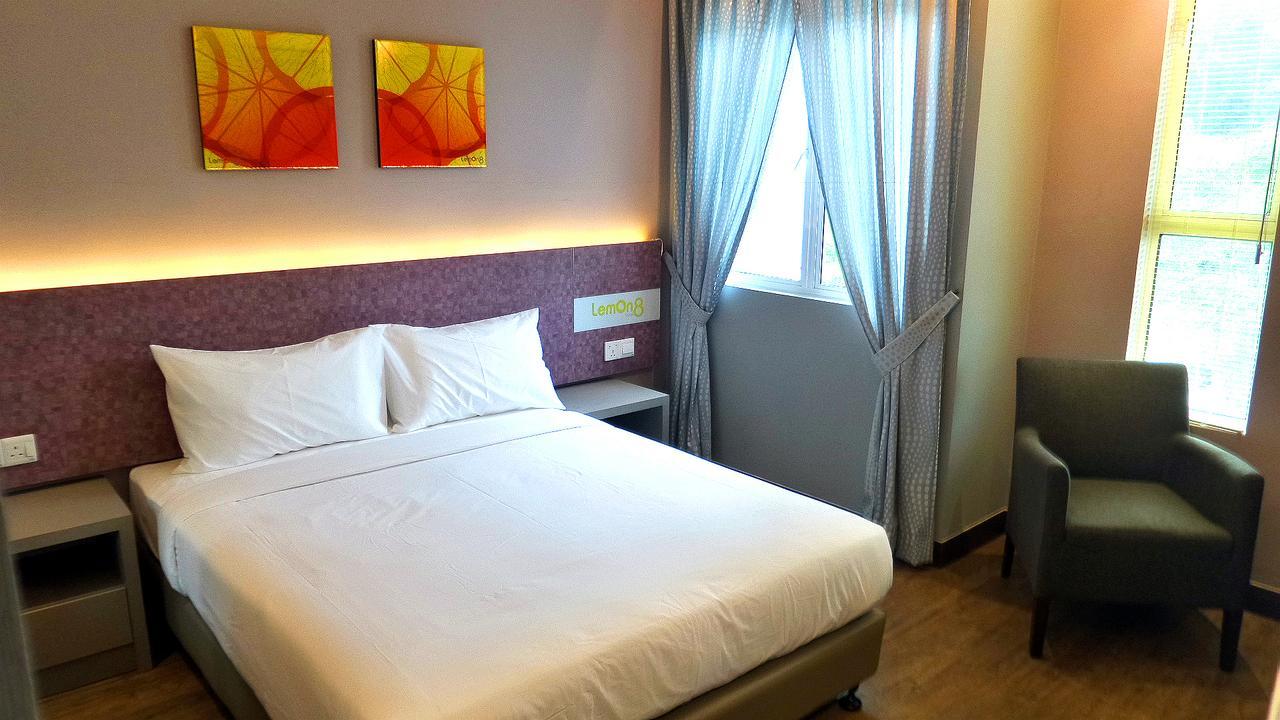 เลมอน 8 บูทิก โฮเต็ล แอท มะละกา Hotel Malacca ภายนอก รูปภาพ